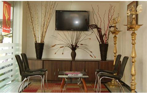 Shri Perumal Inn Пондичерри Экстерьер фото