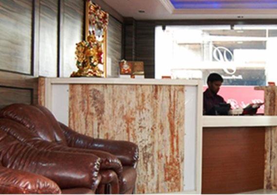 Shri Perumal Inn Пондичерри Экстерьер фото